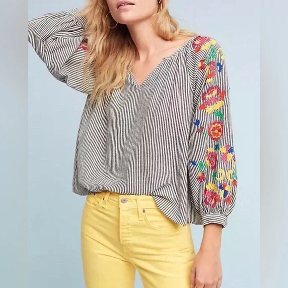 Anthropologie Embroidered Soleil Top by Floreat Size M - Picture 4 of 13